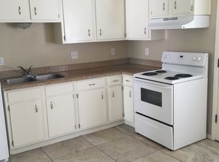 1037 Utah St NE, Albuquerque, NM 87110