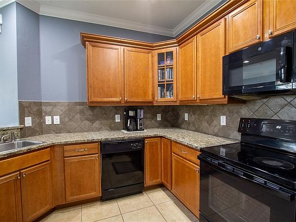 5th image of 762 Terrace Spring Dr