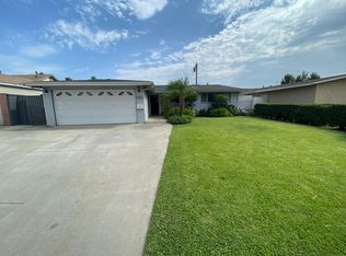 1032 E Armstead St, Azusa, CA 91702