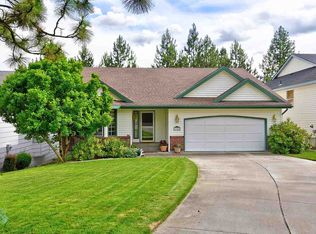 8902 E States Ln, Spokane, WA 99212