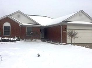 29553 Jennifer Dr, Chesterfield, MI 48051