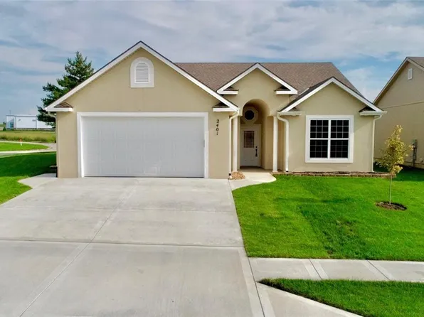 2405 Merlot Pl, Excelsior Springs, MO 64024