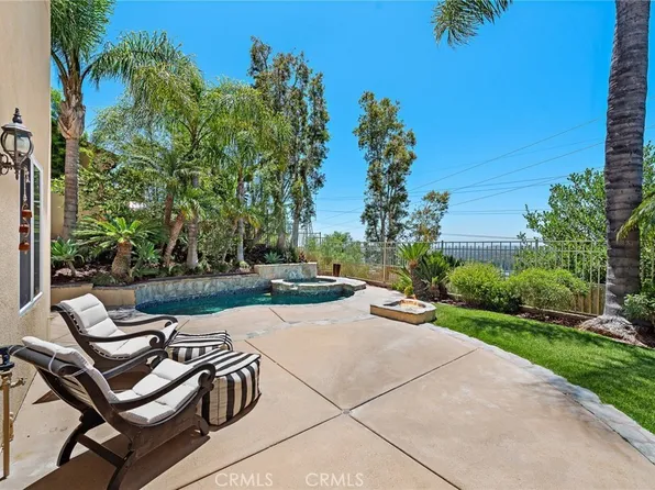 23729 Castle Rock, Mission Viejo, CA 92692