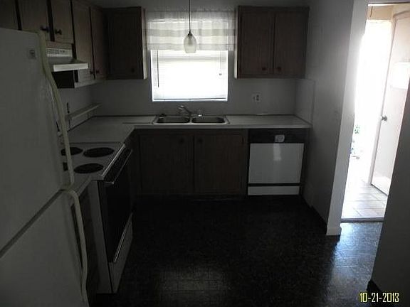 3rd image of 750 SE 6th Ave APT 328