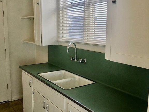 5th image of 3316 Adams Ave APT 16