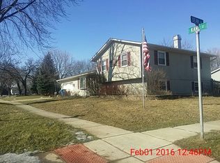 770 Kane St, South Elgin, IL 60177