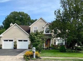 152 Old Orchard Rd, Toms River, NJ 08755