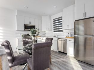 1 Bed plus Den, Edmonton, AB T6W 4Y6