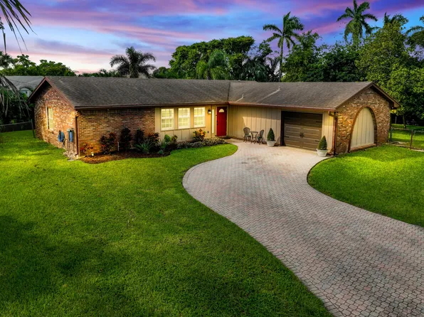 3230 Caribb Way, Lake Worth, FL 33462