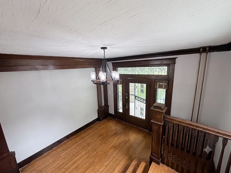 1258 Agnes Pl — Photo 33