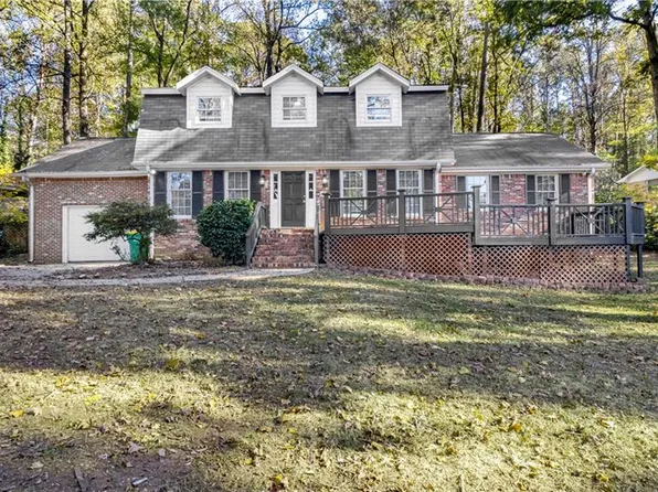 3063 Jodeco Dr, Jonesboro, GA 30236