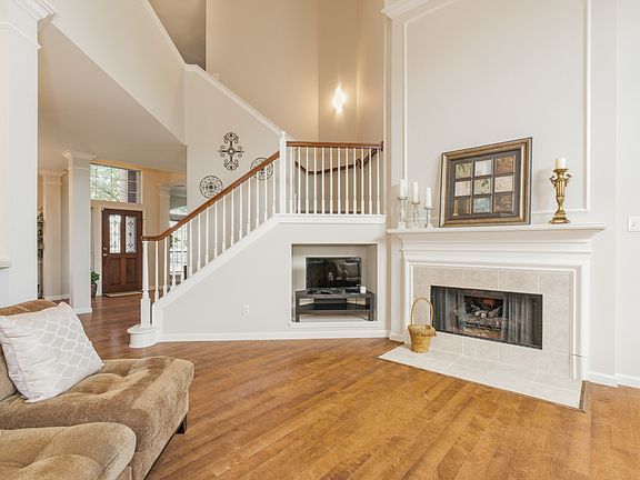 4th image of 4408 Blossomwood Dr