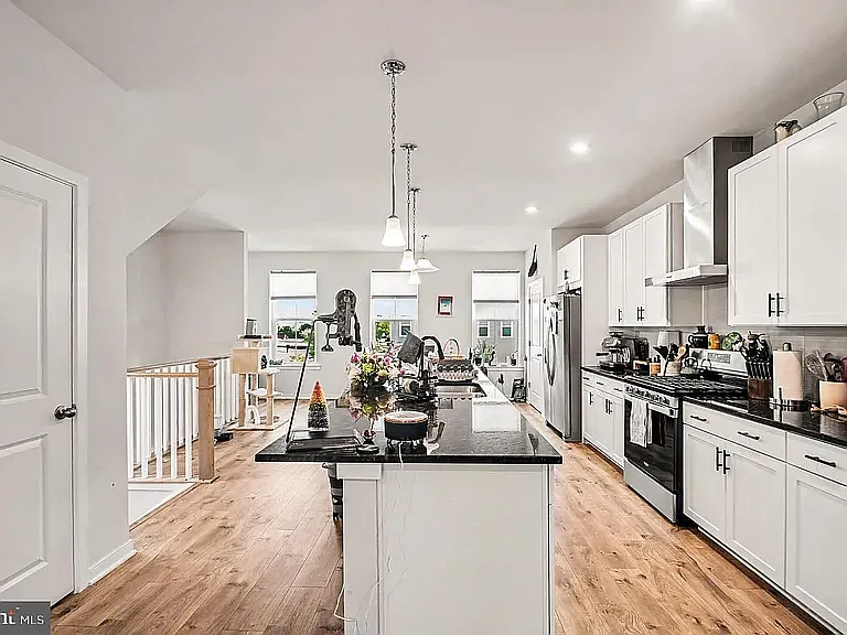 431 Snowberry Ln — Photo 14