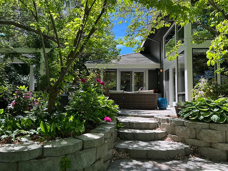 2720 Lake Ridge Shrs W — Photo 33