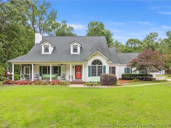 3676 Cedar Hill Dr, Fayetteville, NC 28312