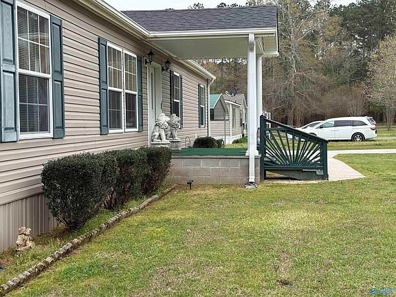 4th image of 471 Nelson Hollow Rd