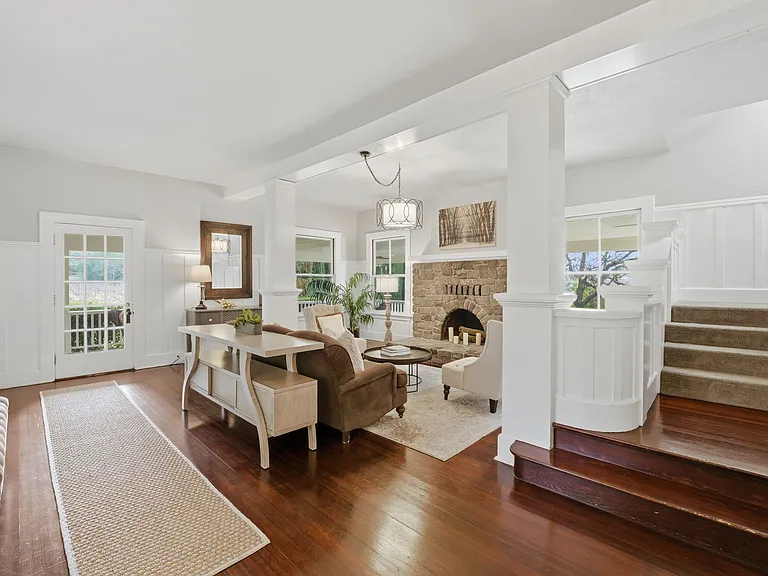 2850 Silverado Trl — Photo 42