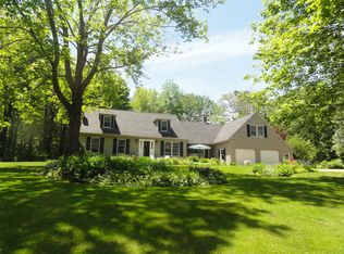 106 Summer St, Kennebunk, ME 04043