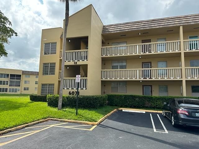 1st image of 6071 NW 61st Ave