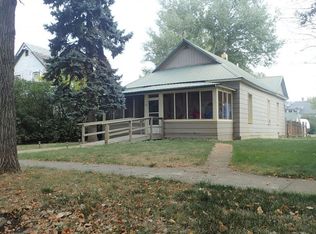 257 N 12th Ave, Forsyth, MT 59327