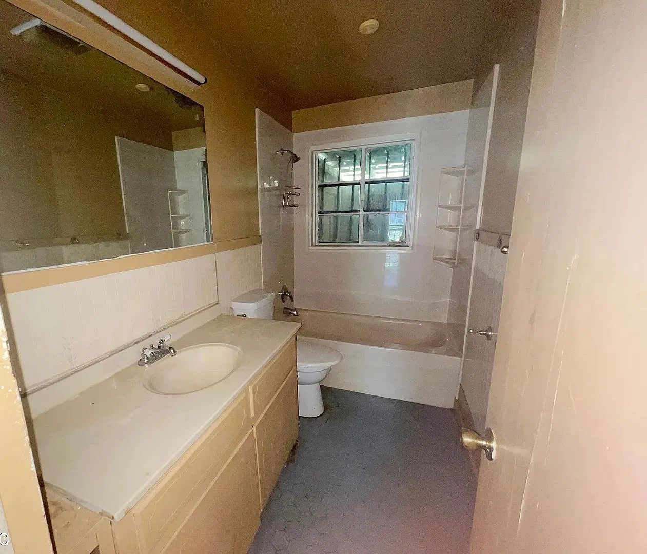 4113 Oakhill Drive Jackson, MS 39206 — Photo 3