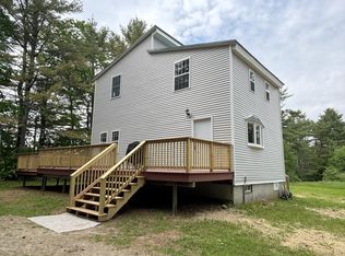 1110 Post Rd, Bowdoinham, ME 04008