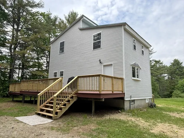 1110 Post Road, Bowdoinham, ME 04008