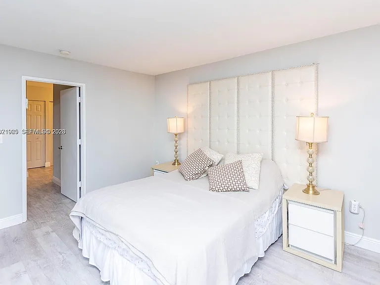 3701 N Country Club Dr #1002 — Photo 17