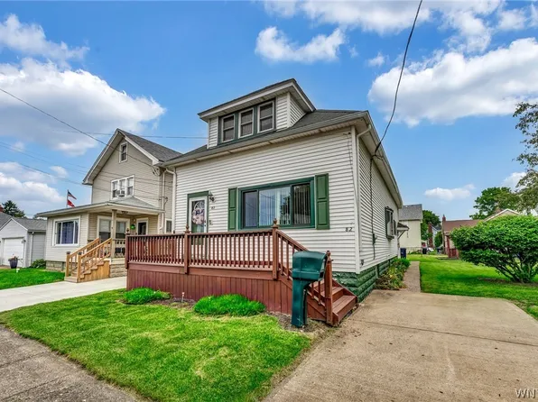 82 Keever Ave, Lackawanna, NY 14218