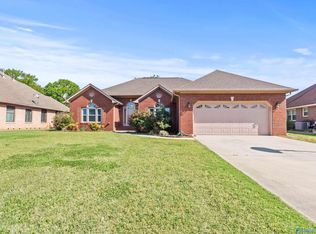 2422 Alexandria St SW, Decatur, AL 35603