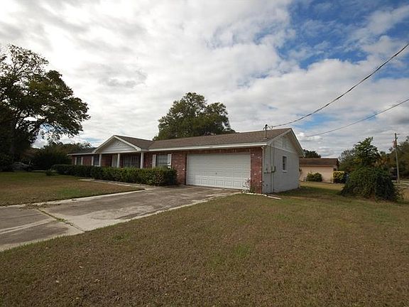 2nd image of 1520 Meadowridge Dr