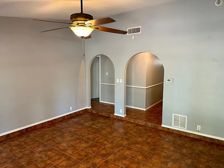 12600 Brightside St — Photo 16