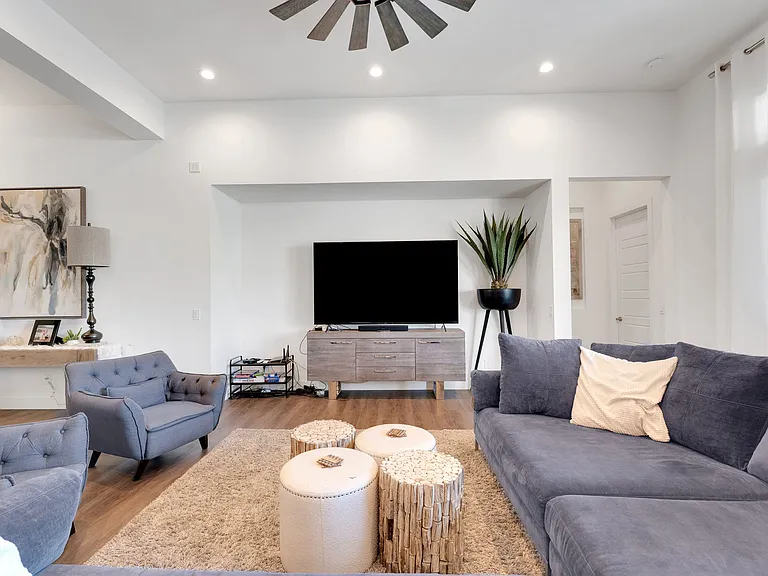 7662 S Barlow Dr — Photo 17