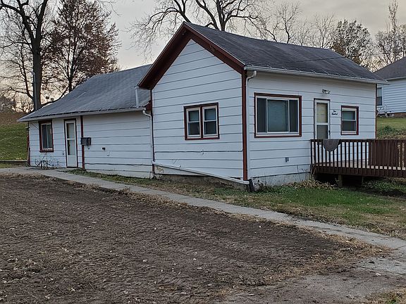 4th image of 500 Oakwood Ave