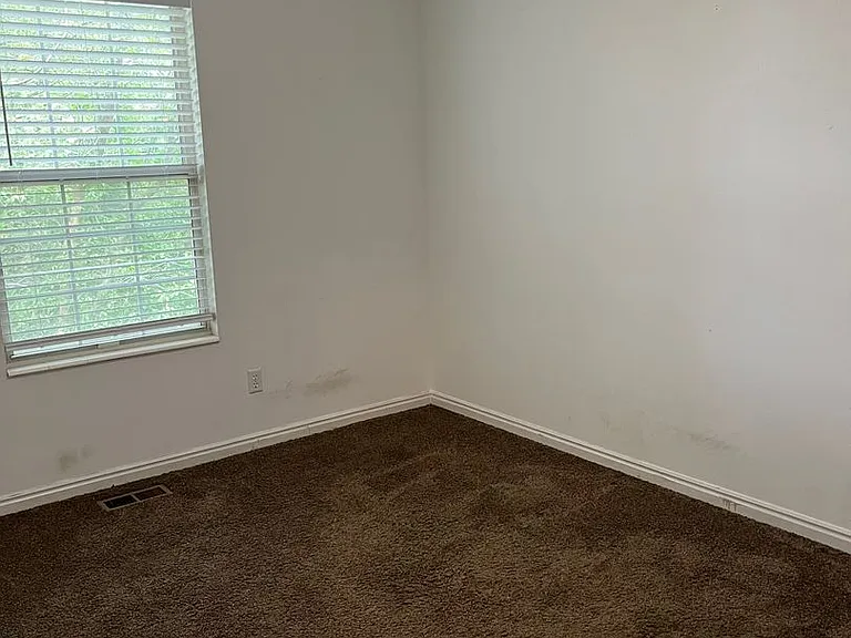 1076 Canyon Rd — Photo 25