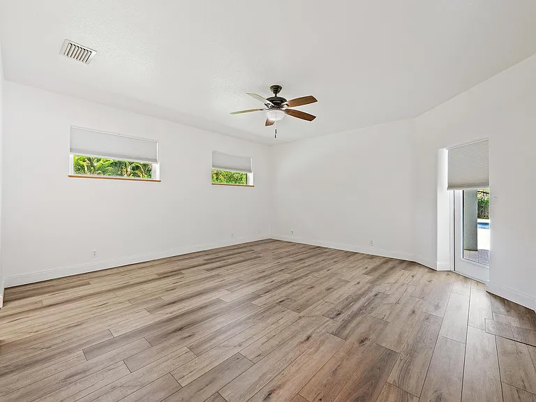 13928 82nd Ln N — Photo 12
