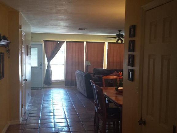 3rd image of 1105 Orange Isle