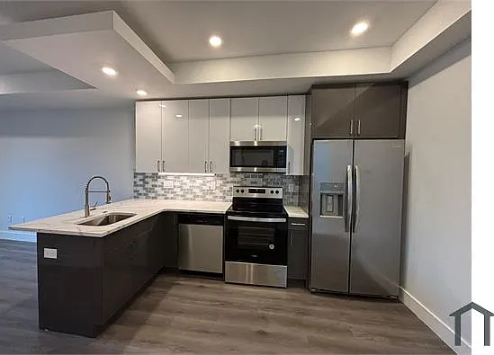 2249 N 12th St #4D — Photo 1