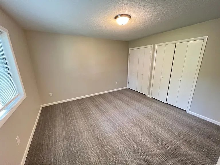 Ligon Apartments- 2900 Ligon St — Photo 7