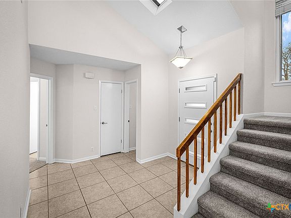 5th image of 3906 Wendy Oaks Dr