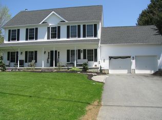 81 Henry St, Oxford, NJ 07863