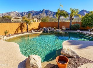 11560 N Flying Bird Dr, Tucson, AZ 85737