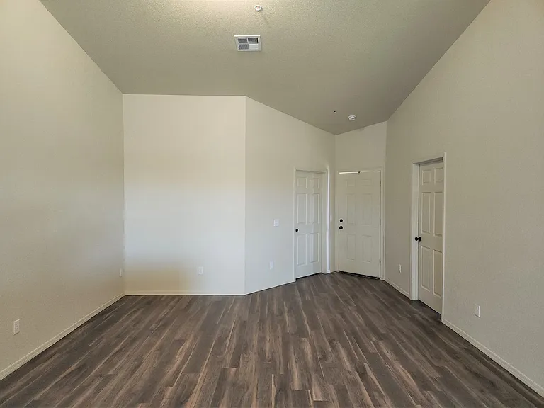 3790 S Brianna Dr — Photo 2