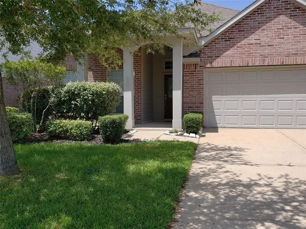 2020 Running Brook Ln, Pearland, TX 77584