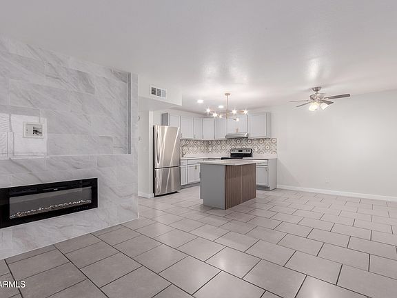 3rd image of 18202 N CAVE CREEK Road #245