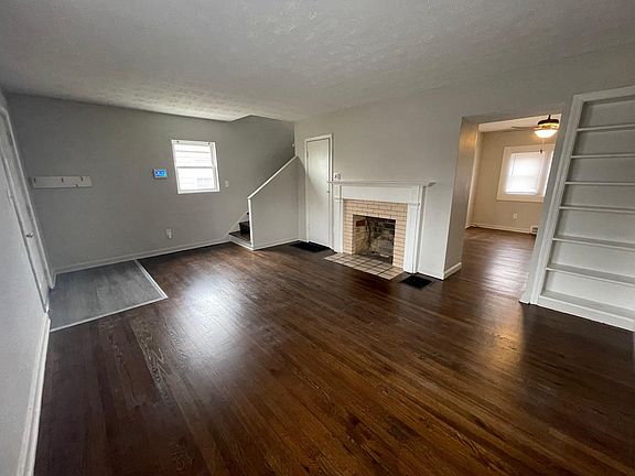 2nd image of 2296 Ontario St