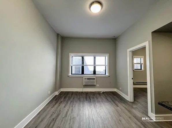1435 N Dearborn St, Chicago, IL