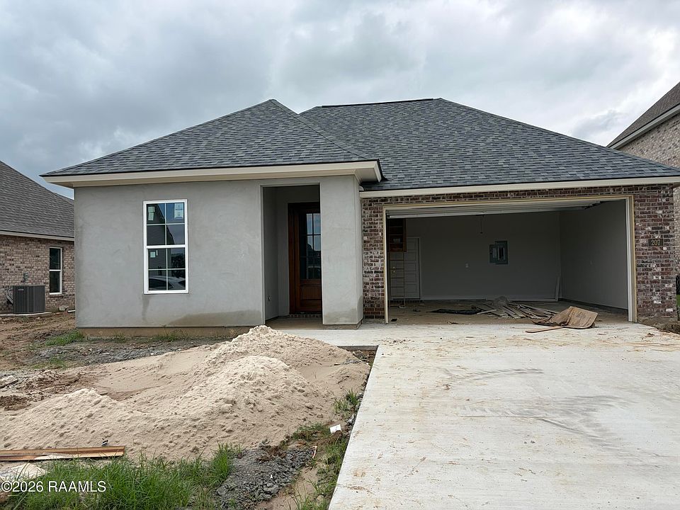 1st image of 207 High Point Way