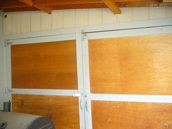 5th image of 2917 Applewood Dr