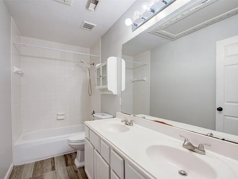 24302 Schivener House Ln — Photo 22